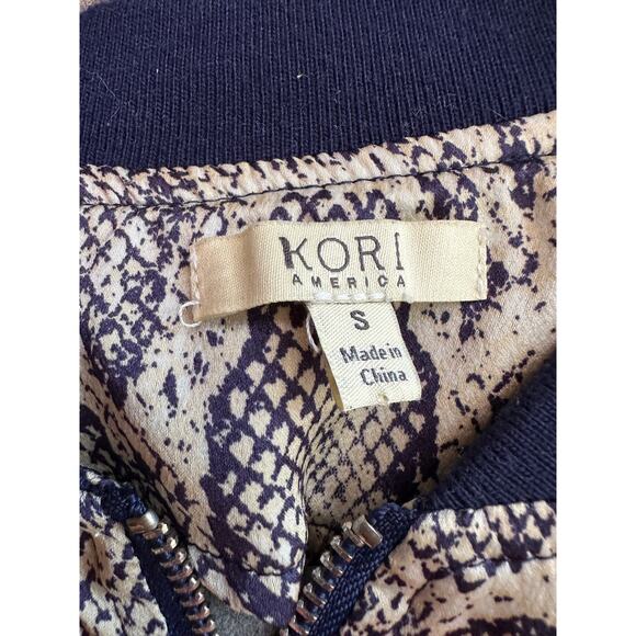 Kori America Women's Blue Snake Print Full Zip Bomber Jacket Sz Small - Picture 4 of 4